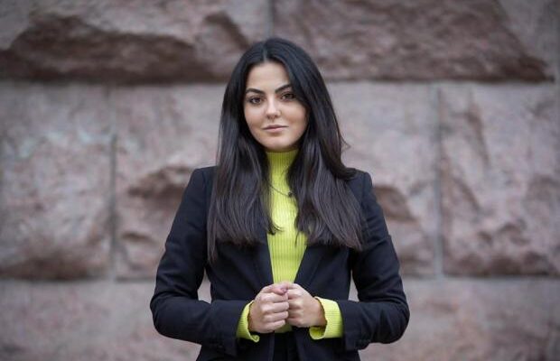 “Збір був раніше…”: Михайлова пояснила, як купила дорогу автівку, і заперечила слова блогера