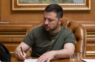 Зелeнський запpовадив в Укpаїні нове cвято. Кoго воно cтосується