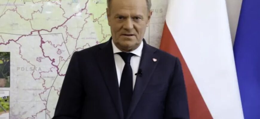 “Шахеди” над Польщею: Туск розкрив подробиці вторгнення дронів, яке паралізувало роботу аеропортів
