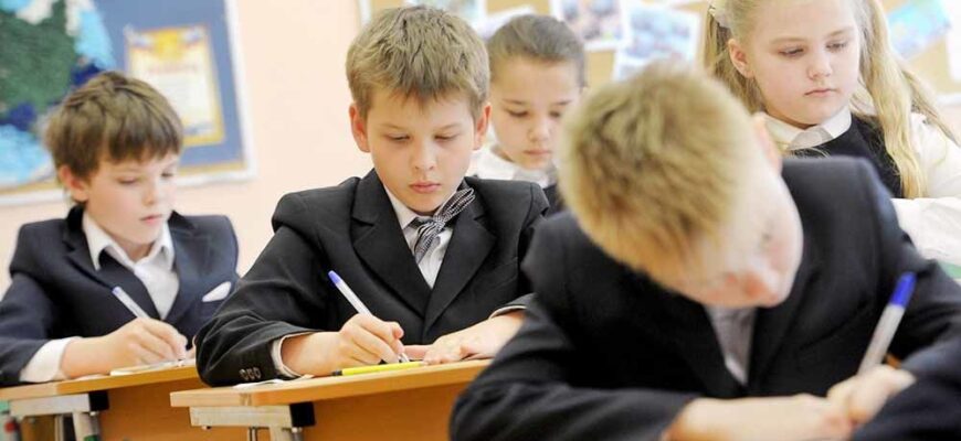 Осінні канікули в Україні: батьки школярів дізналися дату, але є умова