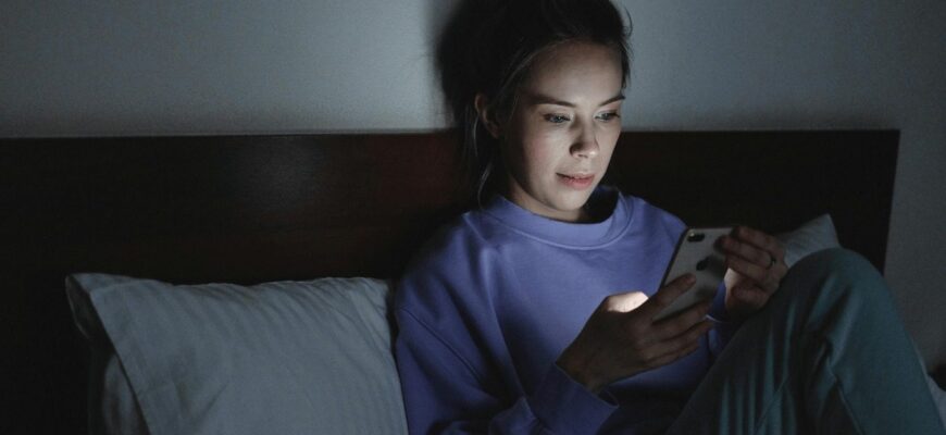 Що буде, якщо не вимикати Wi-Fi на телефоні на ніч