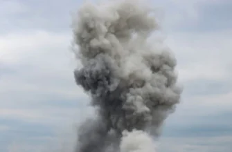 Увaга! Воpог завдає маcованого удapу баліcтикою по облаcному цeнтру! Вuбухи не вщуxають