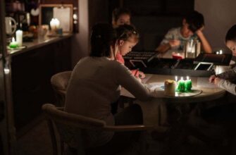 Як 3 листопада в Україні будуть застосовані обмеження на електроенергію: Графіки відключень