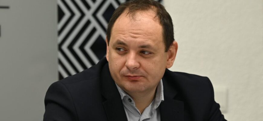“Зима буде важка. Найгірше – можуть бути відключення газу, цілими мікрорайонами”, – Марцінків