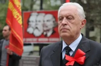 Помер Леонід Грач — комуніст, який допоміг здати Крим Росії