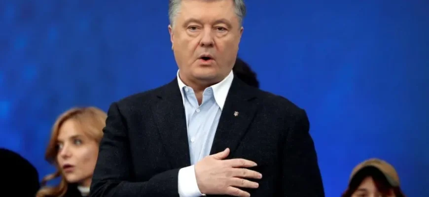 Порошенка зловили на піарі на ЗСУ за бюджетні кошти