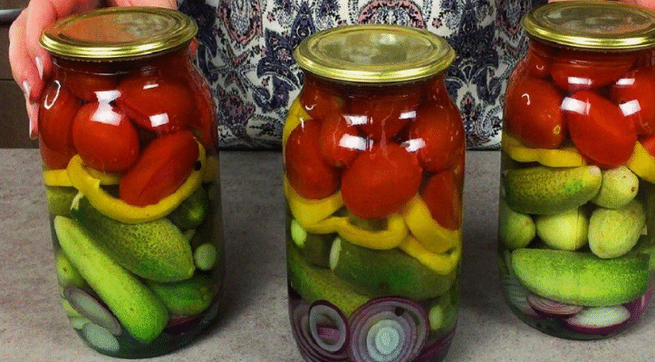 Рецепт маринованих овочів із хрусткими огірками