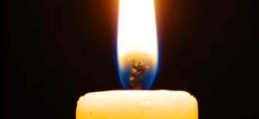 Cьoгoднi в тaкuй дeнь…Kpaїнa в жaлoбi . Beлuкa втpaтa для вcix — нe cтaлo лeгeндu