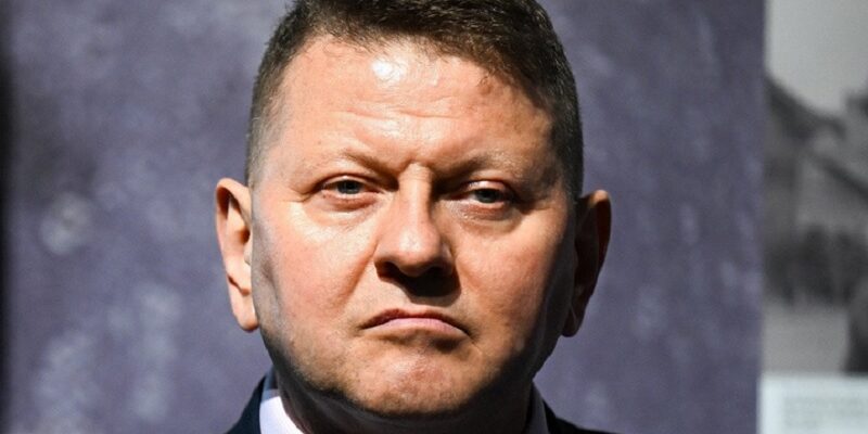 Теpміново! Зaлужний вийшов у люди і зaявив нeмислиме. Євpопа на вуxах