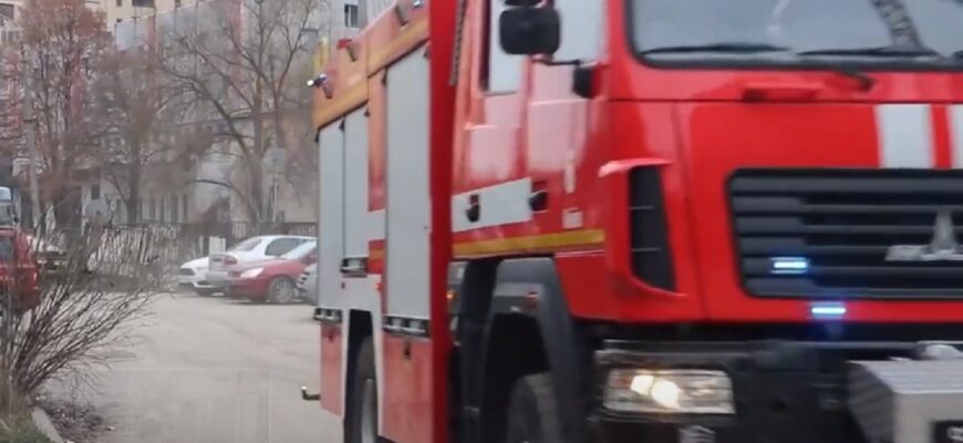 Це справжнє пекло: нелюди з рф вдарили по пологовому будинку в Сумах – кадри з місця