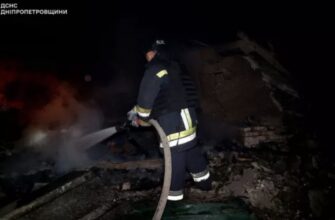 Масштабні удари по областях: тисячі без світла, зруйновані будинки, є жертви (фото)