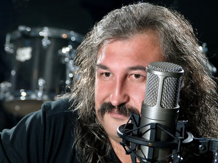 Спливли деталі госпіталізації Степана Гіги: що з зіркою