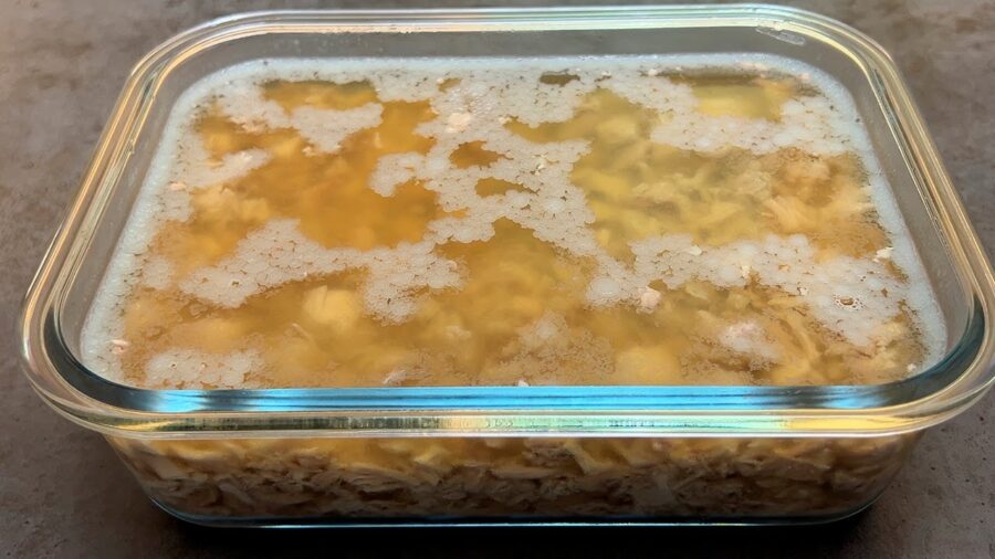 Господині розповіли, що додавати у холодець для кращого смаку 