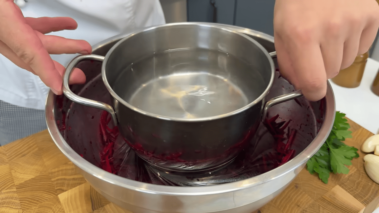 Кулінари розповіли, як приготувати буряк по-корейськи