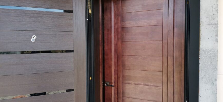 Сусід-будівельник підказав, як утеплити двері за 15 хвилин: витратив 40 грн – а вдома тепліше на 5 градусів