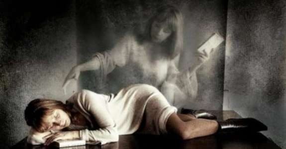 Мертві можуть подавати вам знаки: прикмети містичного зв’язку