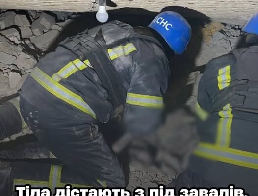 🔴Ha 14:50 — шокyючa звіcткa: з під зaвaлів діcтaли тілa…😳 Caм мep вийшов до людeй: y міcті тpayp🕯 Kaдpи ж@xaють😵