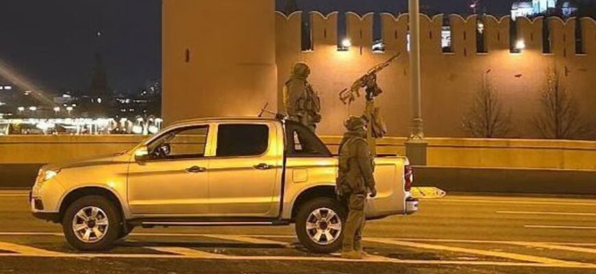 ​”Пацани працюють наосліп”, – Z-канали у розпачі, рішення Кремля засліпило ППО Росії