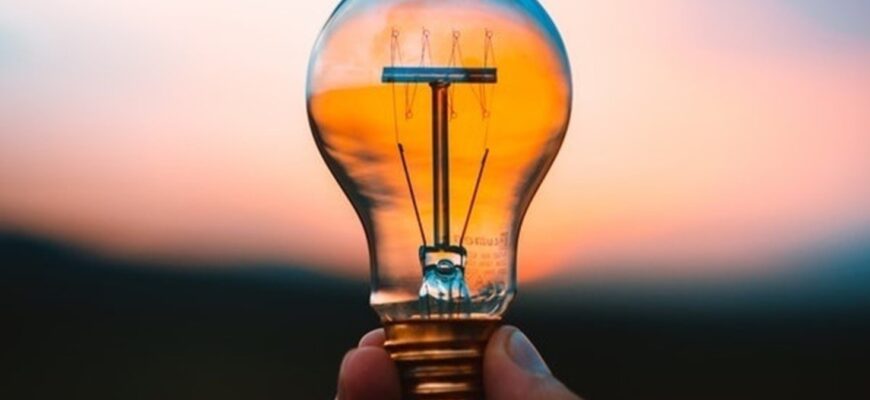 Вихідні без світла: Укренерго ввело жорсткі графіки відключення електроенергії на субботу