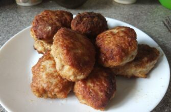 У фарш для котлет не кладу хліб: 1 інгредієнт робить їх соковитими навіть через 3 дні в холодильнику