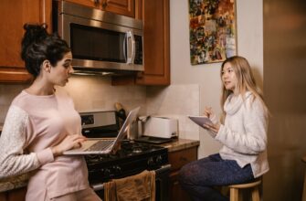 4 хитрощі з мікрохвильовою піччю, що спростять ваше життя: ви здивуєтеся, чому ніколи раніше цього не робили