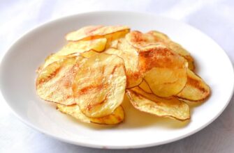 Синам заборонила купувати чипси – показала трюк з мікрохвильовкою: за 4 хвилини вийшло краще за Lays втричі