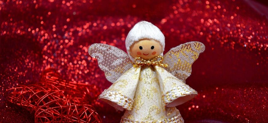 24 листопада – День ангела Катерини: вітання та листівки (ФОТО)