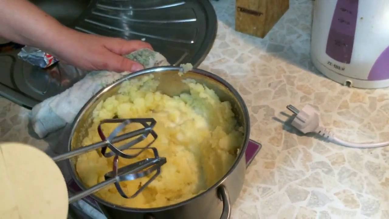 Кулінари розповіли, що додати в пюре для запіканки, щоб консистенція була ніжною