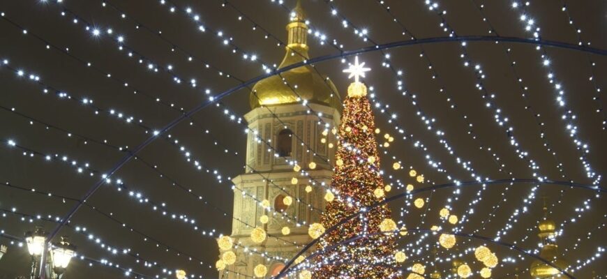 Цього року головна ялинка України на Софійській площі буде особливою