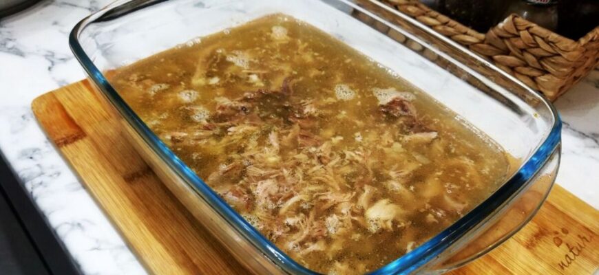 Нізащо більше не куплю це м’ясо для холодцю: 5 літрів пішло в унітаз. І чому я не знала цього раніше?