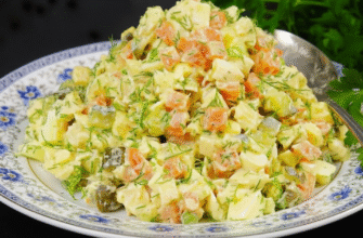 Салат “Осінь”, який переплюнув “Олівʼє” та “Шубу”: першим зникне з новорічного столу