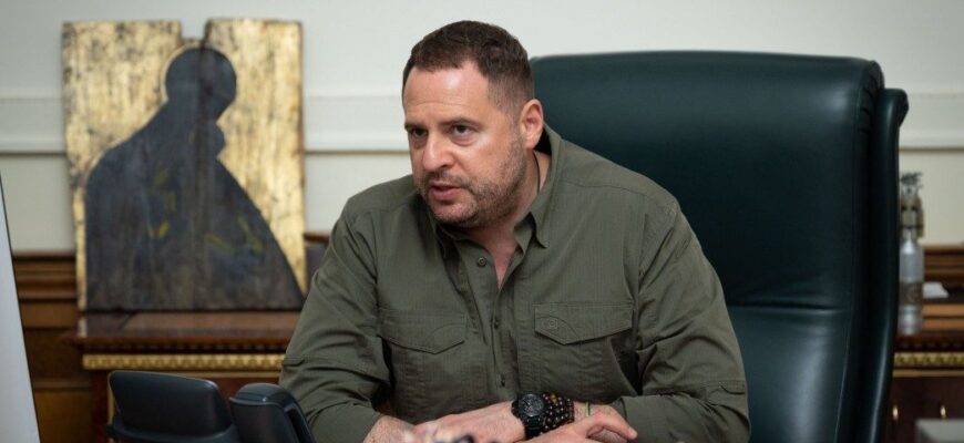 У Єрмака проводять обшуки: очільник ОП прокоментував дії НАБУ і САП