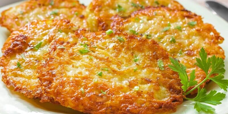 Найпростіший, але найсмачніший рецепт дерунів! Обов’язково додайте це до картоплі