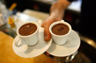 У кардіолога запитали, чи можна пити каву при високому тиску