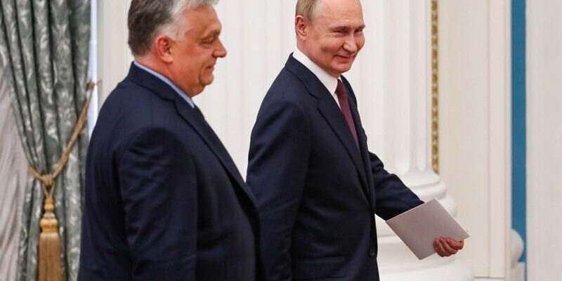 “Досвід підказує”: Орбан розповів, що відповів би на пропозицію Путіна забрати Закарпаття