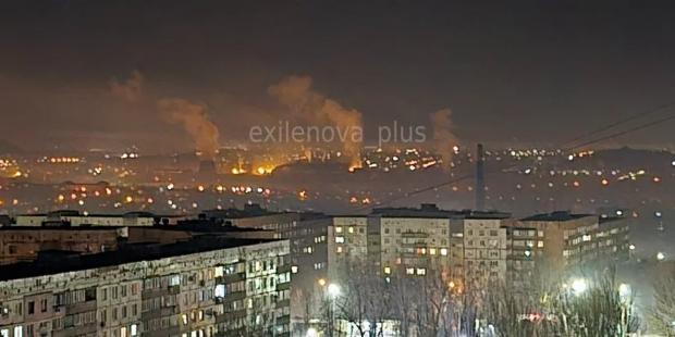 Дрони атакують: У окупованому Донецьку лунають вибухи та спостерігаються масові відключення світла (фото, відео)