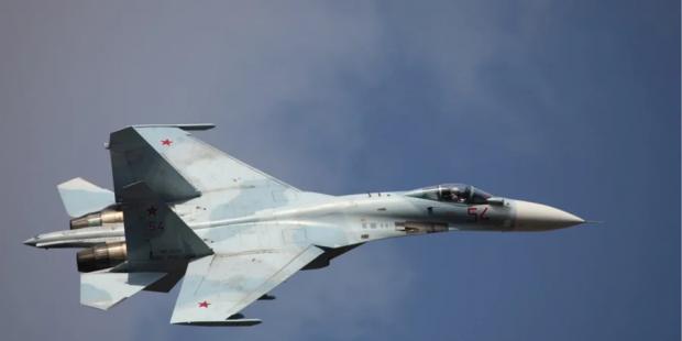 Екіпаж загинув: У російській Карелії впав і розбився винищувач Су-30