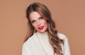 Копія мами: 43-річна Ольга Фреймут показала, як виглядає її молодша дочка від директора