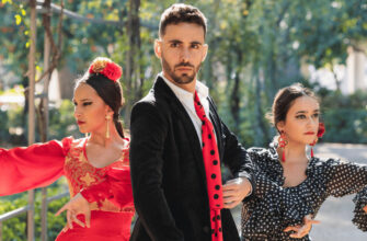 Фу! Навіть супер сексі дівчата це роблять: які звички іспанців вразили українку?