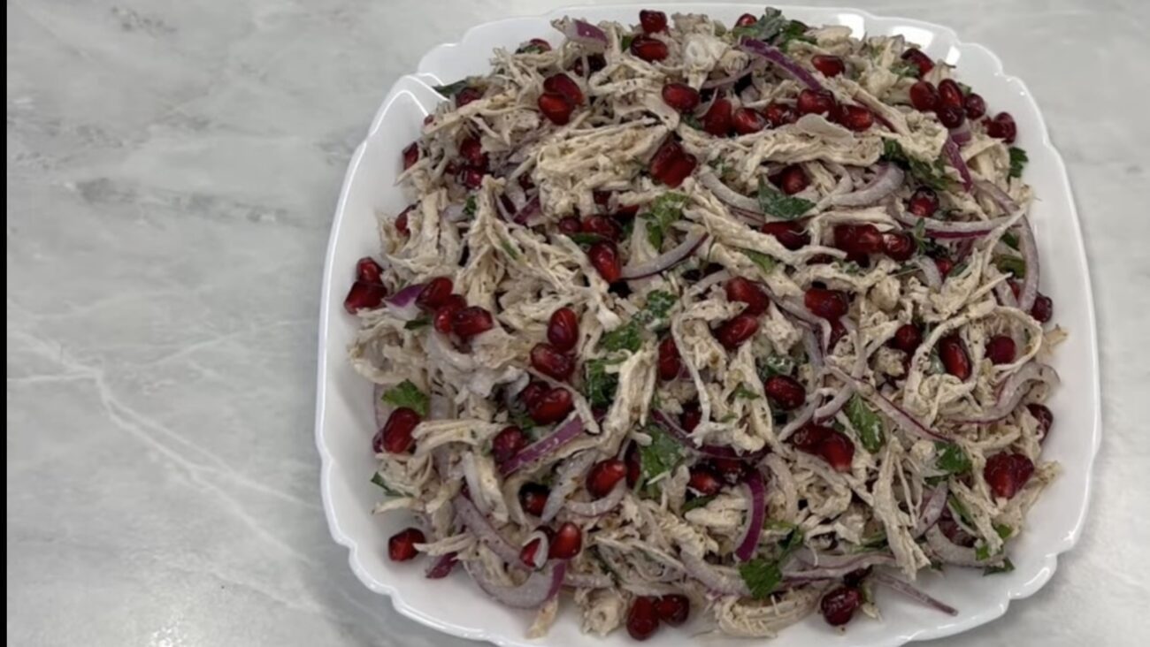 Господині розповіли рецепт святкового салату з 4 інгредієнтів 