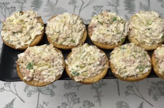 Коли вимикають світло, готую цю смакоту: без сковорідки й духовки, всього 5 хвилин часу – і перекус готовий