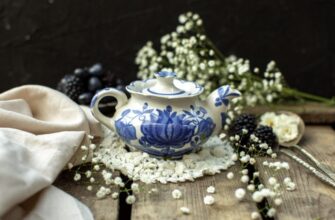 Виявляється, бити посуд – це не тільки на щастя: моя 76-річна бабуся розповіла більше про цю прикмету