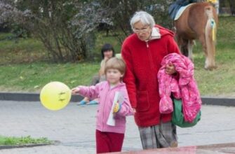 Кінець дивовижної історії й непростих стосунків з омріяною дитиною: Померла найстарша породілля України