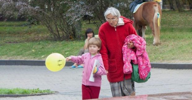 Кінець дивовижної історії й непростих стосунків з омріяною дитиною: Померла найстарша породілля України