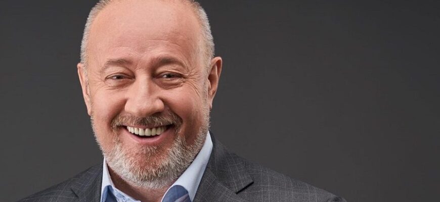 Екснардеп і прокурор Віктор Чумак відсудив собі пенсію у 240 тисяч і мільйонну компенсацію