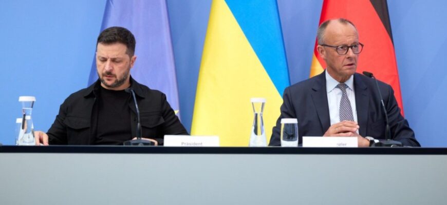 Мерц попросив Зеленського “забезпечити”, щоб молоді українські чоловіки не їхали до Німеччини