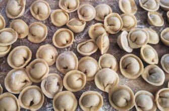 Готуємо пельмені за рецептом баби Томи з Закарпаття: вони мають 1 маленький секрет