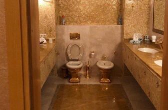 Не обійшлося без золотого унітазу: Що знайшли в фігурантів справи про корупцію в енергетиці – Financial Times