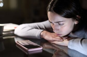 Секрети телефонного етикету: як почати розмову, щоб вас почули