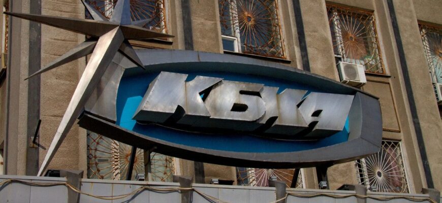 Великий вибух у Воронежі: над ракетним центром Росії піднялася вогняна заграва